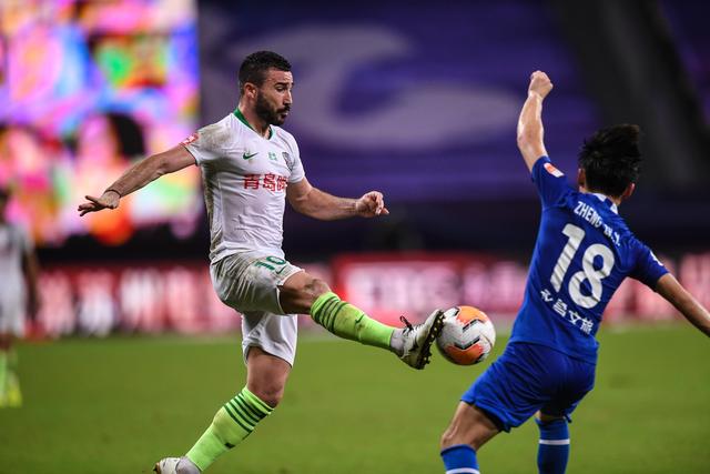 欧冠-拉菲尼亚绝杀莱万双响 巴萨5-4本菲卡